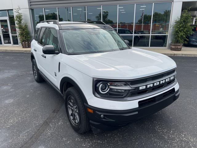 Photo of 2023 Oxford White Ford Bronco Sport