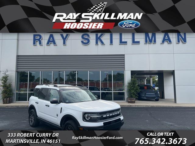 Photo of 2023 Oxford White Ford Bronco Sport