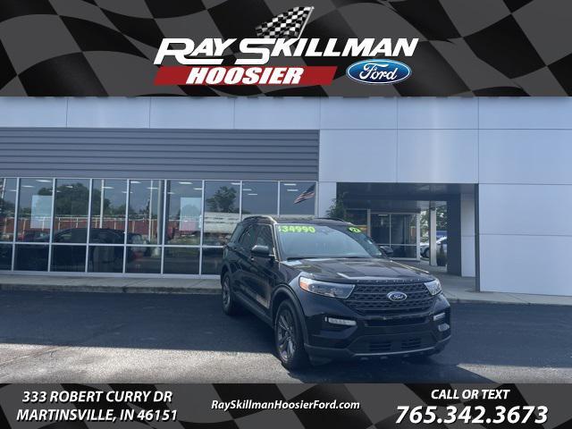 Photo of 2022 Agate Black Metallic Ford Explorer