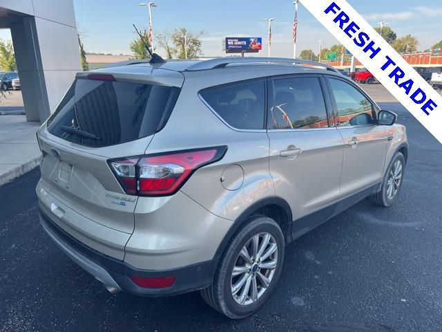 Photo of 2018 White Gold Ford Escape