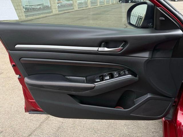 Photo of 2023 Scarlet Ember Tintcoat Nissan Altima