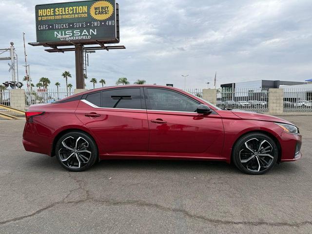 Photo of 2023 Scarlet Ember Tintcoat Nissan Altima