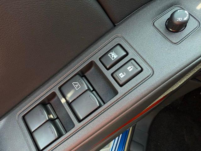 Photo of 2025 Bluestone Pearl Nissan Frontier