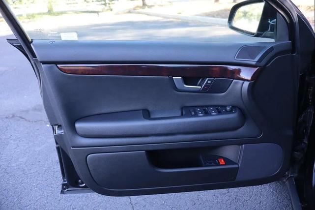Photo of 2008 Black Audi A4