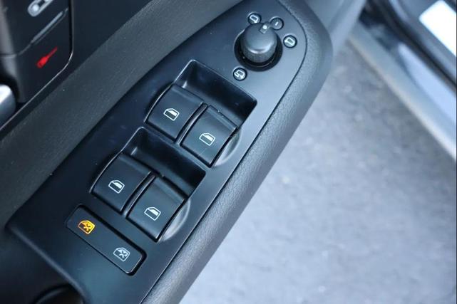 Photo of 2008 Black Audi A4