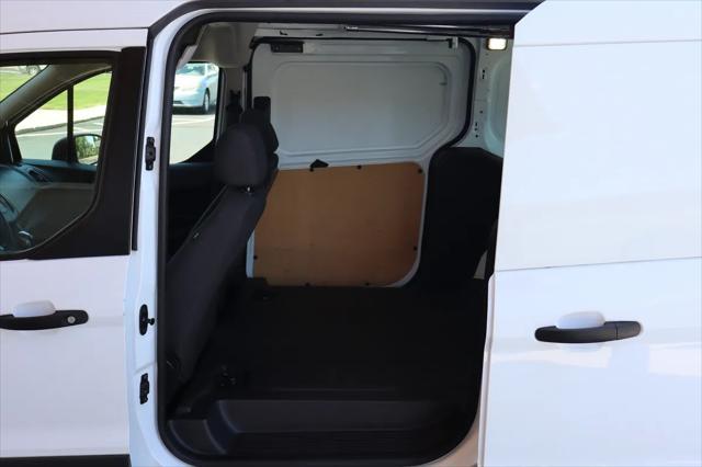 Photo of 2016 Frozen White Ford Transit Connect
