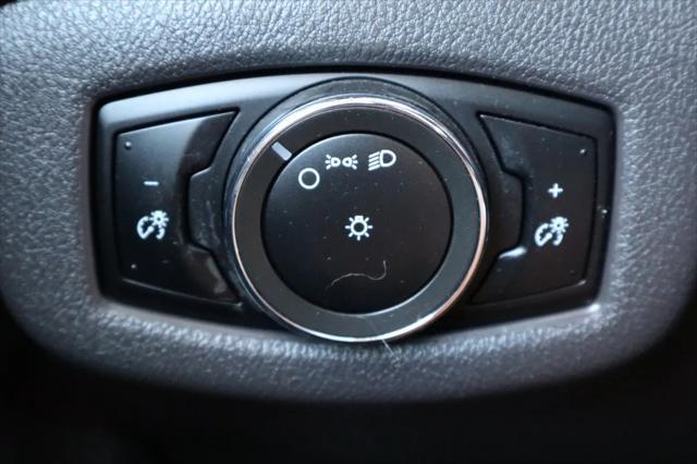 Photo of 2016 Frozen White Ford Transit Connect
