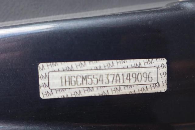 Photo of 2007 Graphite Pearl Honda Accord