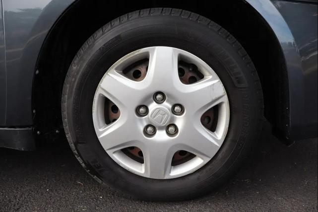 Photo of 2007 Graphite Pearl Honda Accord