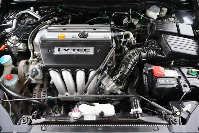 Photo of 2007 Graphite Pearl Honda Accord