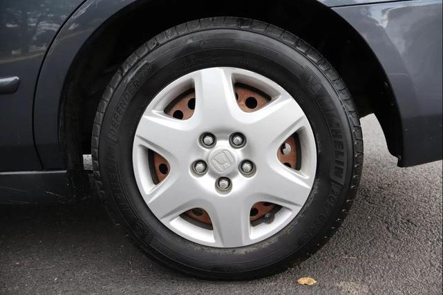 Photo of 2007 Graphite Pearl Honda Accord