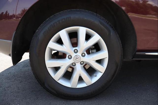 Photo of 2013 Midnight Garnet Nissan Murano