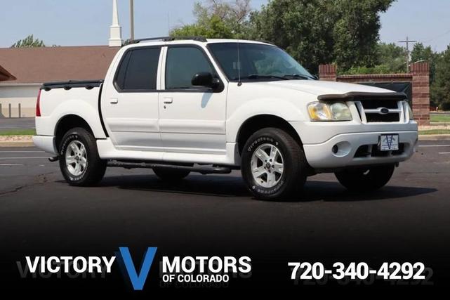 Photo of 2005 Oxford White Clearcoat Ford Explorer Sport Trac