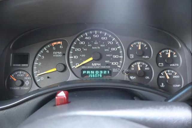 Photo of 2001 Gray Chevrolet Silverado 2500