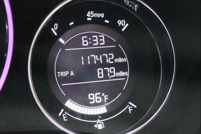 Photo of 2017 Lunar Silver Metallic Honda HR-V