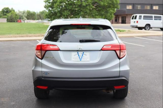 Photo of 2017 Lunar Silver Metallic Honda HR-V