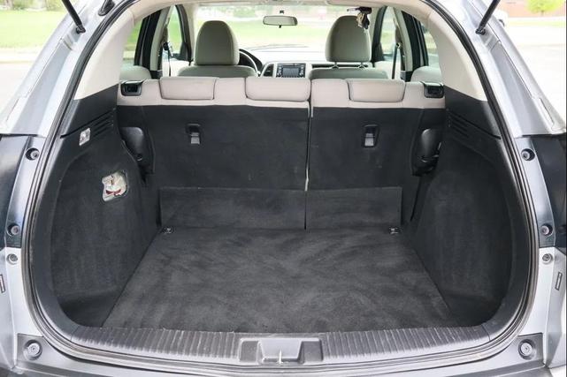 Photo of 2017 Lunar Silver Metallic Honda HR-V