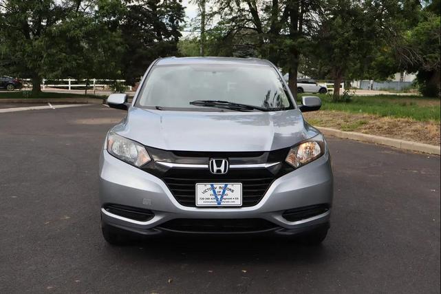 Photo of 2017 Lunar Silver Metallic Honda HR-V