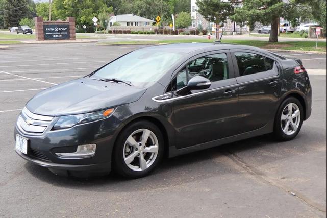 Photo of 2014 Black Chevrolet Volt