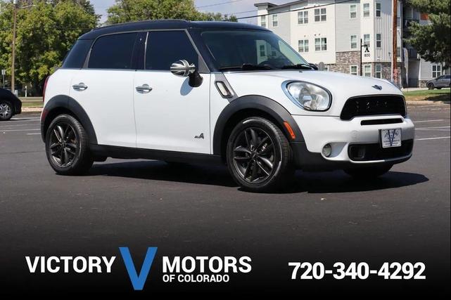 Photo of 2012 Off white MINI Cooper S Countryman