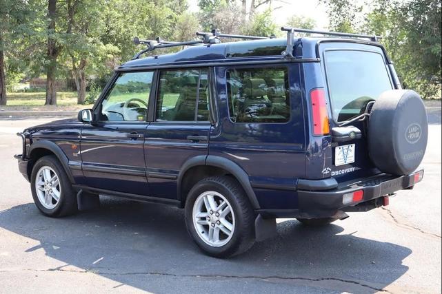 Photo of 2003 Oslo Blue Land Rover Discovery