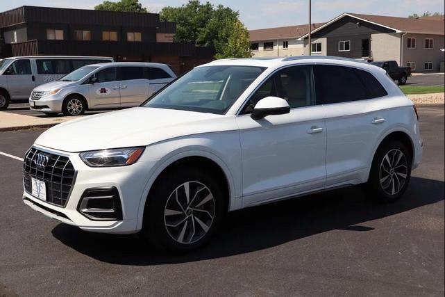 Photo of 2021 White Audi Q5