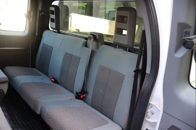 Photo of 2011 Oxford White Ford F-250