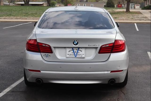 Photo of 2012 Silver BMW 535