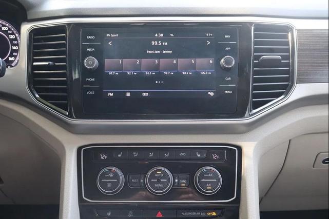 Photo of 2019 Deep Black Pearl Volkswagen Atlas
