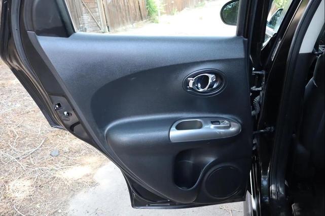 Photo of 2013 Sapphire Black Nissan Juke