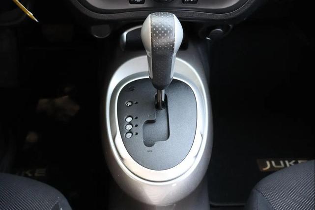 Photo of 2013 Sapphire Black Nissan Juke