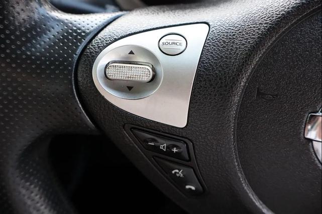 Photo of 2013 Sapphire Black Nissan Juke