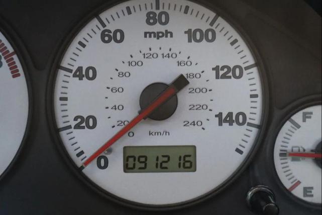 Photo of 2002 Gold Honda Civic