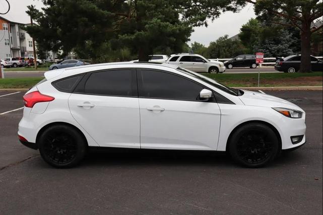 Photo of 2018 Oxford White Ford Focus