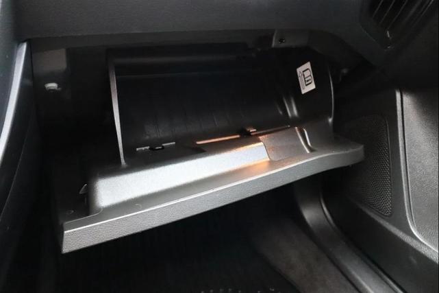 Photo of 2018 Oxford White Ford Focus