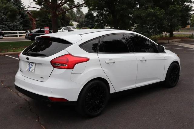 Photo of 2018 Oxford White Ford Focus