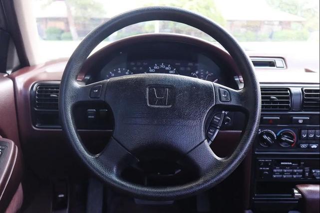 Photo of 1992 Burgundy Honda Accord