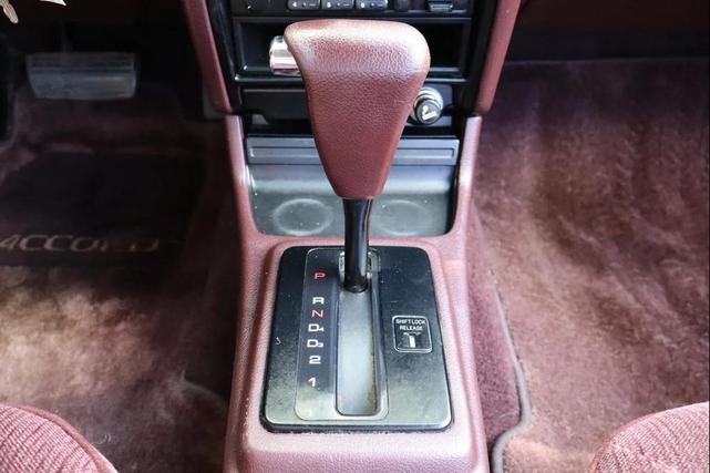Photo of 1992 Burgundy Honda Accord