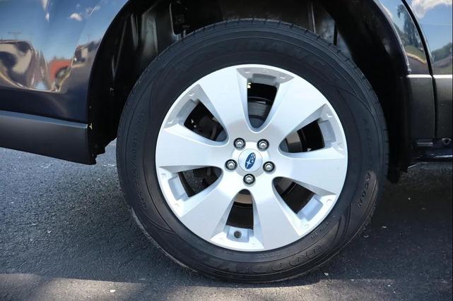 Photo of 2012 Blue Subaru Outback