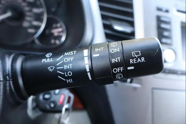 Photo of 2012 Blue Subaru Outback