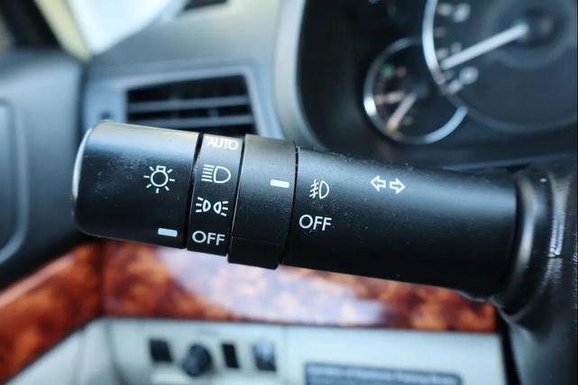 Photo of 2012 Blue Subaru Outback
