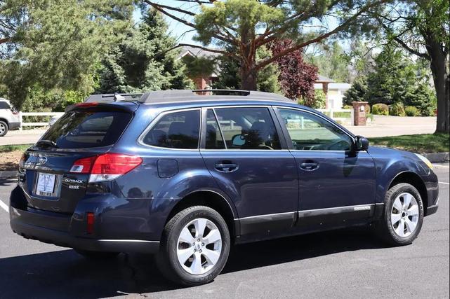Photo of 2012 Blue Subaru Outback