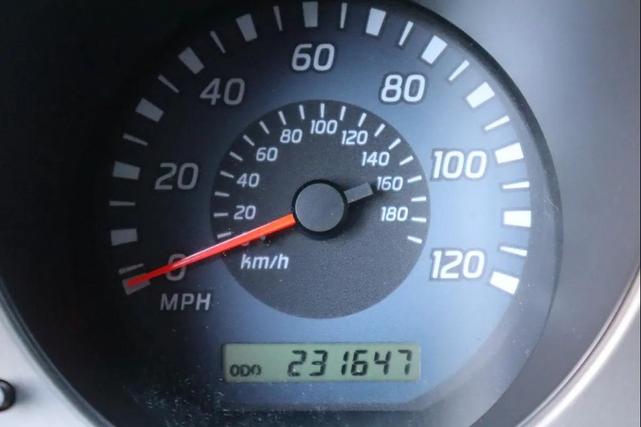 Photo of 2002 Solar Yellow Clearcoat Nissan Xterra