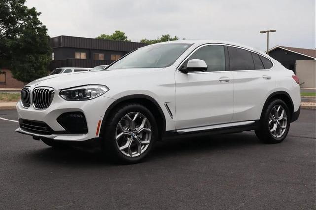 Photo of 2021 White BMW X4