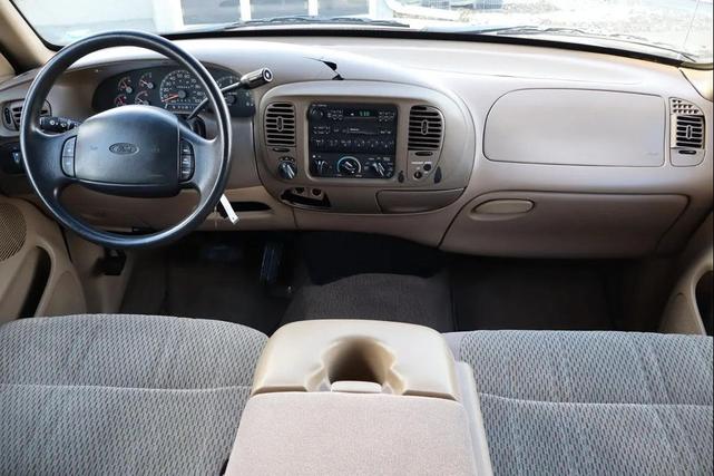 Photo of 1998 Gold Ford F-150