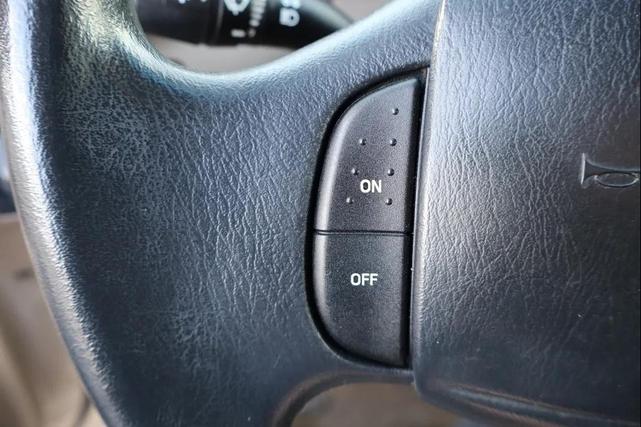 Photo of 1998 Gold Ford F-150