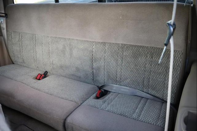 Photo of 1998 Gold Ford F-150