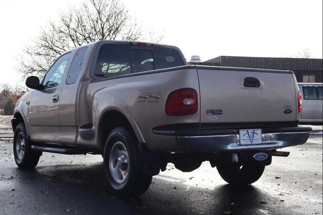 Photo of 1998 Gold Ford F-150