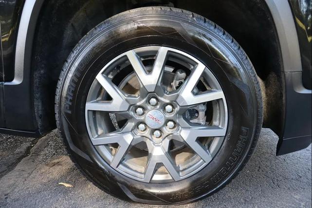Photo of 2021 Ebony Twilight Metallic GMC Acadia