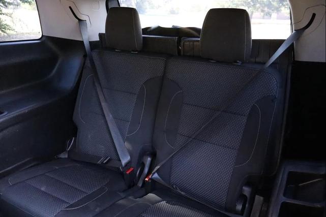 Photo of 2021 Ebony Twilight Metallic GMC Acadia
